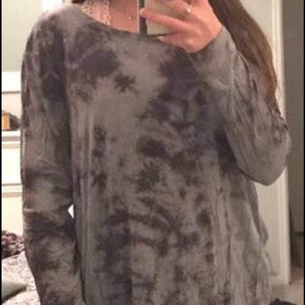 American Eagle outfitters long sleeve shirt